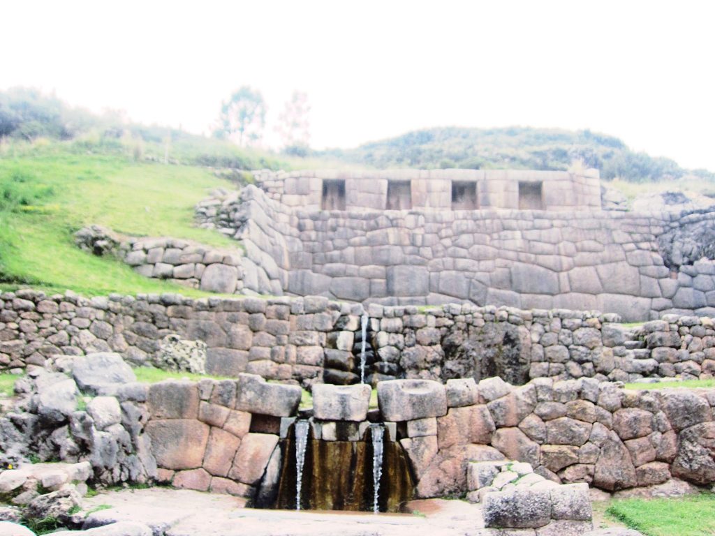 ペルー、クスコ、観光スポット、遺跡、Tambomachay、タンボマチャイ