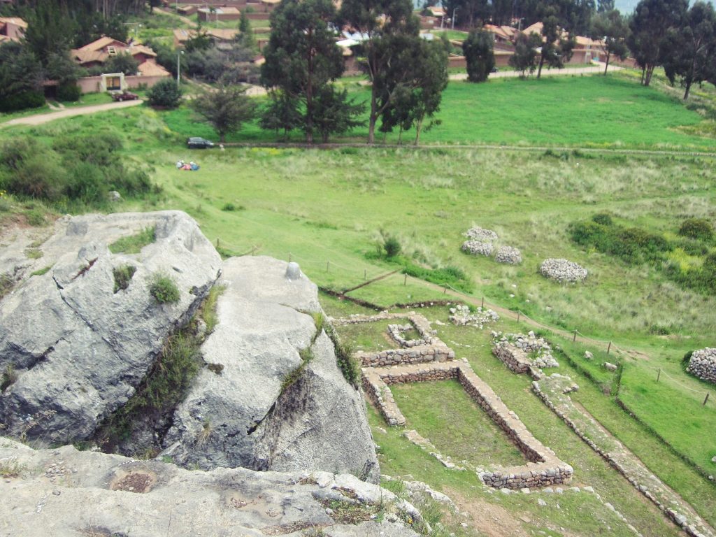 ペルー、クスコ、観光スポット、遺跡、インカ、Amaru Markawasi、月の神殿、Templo de la Luna