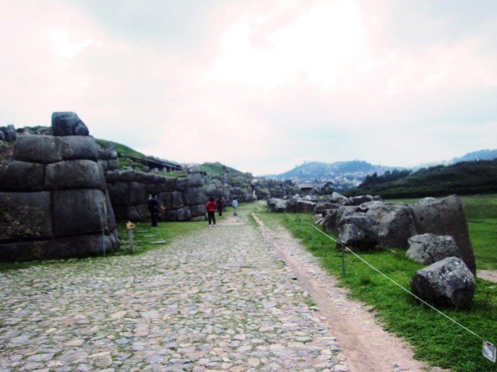 ペルー、クスコ、観光スポット、遺跡、Sacsayhuaman、サクサイウアマン