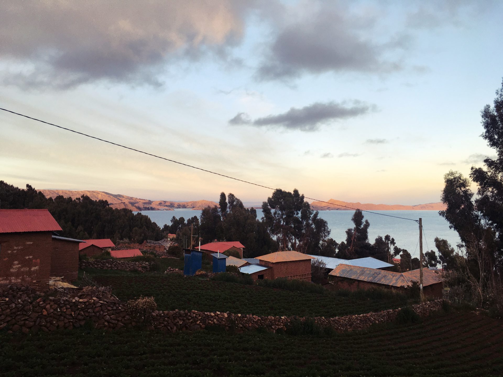 プーノ, チチカカ, 観光, Titicaca, Puno, アマンタニ, Amantani, 宿舎