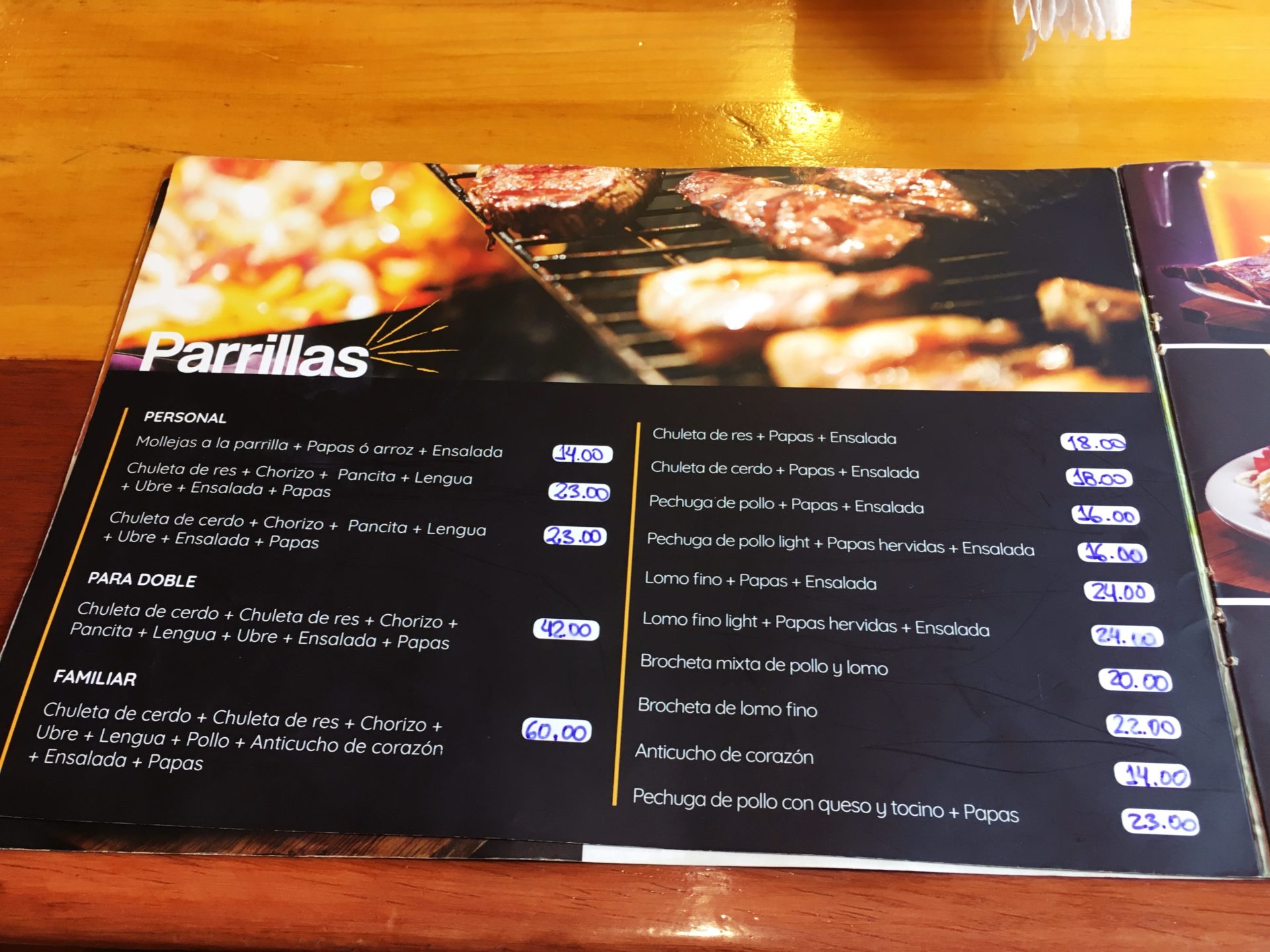 ペルー, クスコ, レストラン, Cusco, 肉, チキン, ピザ