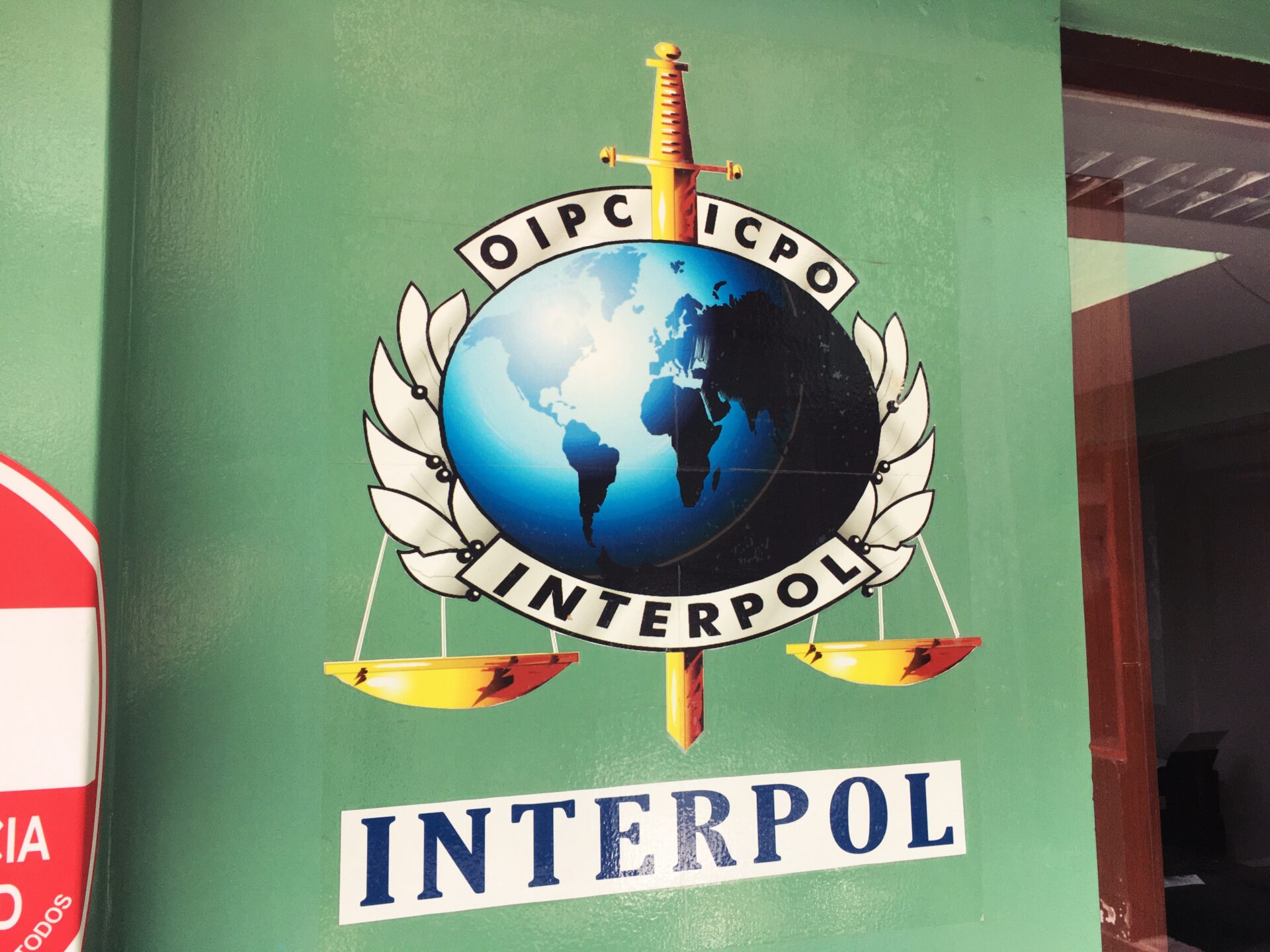 Interpol, インターポール, 南米, ペルー, Perú, 手続き, Cusco, クスコ
